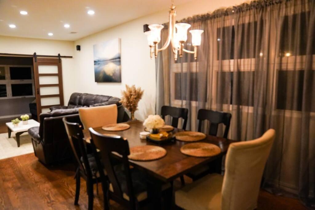 Nice And Cozy. Sleeps 5. Διαμέρισμα Σικάγο Εξωτερικό φωτογραφία