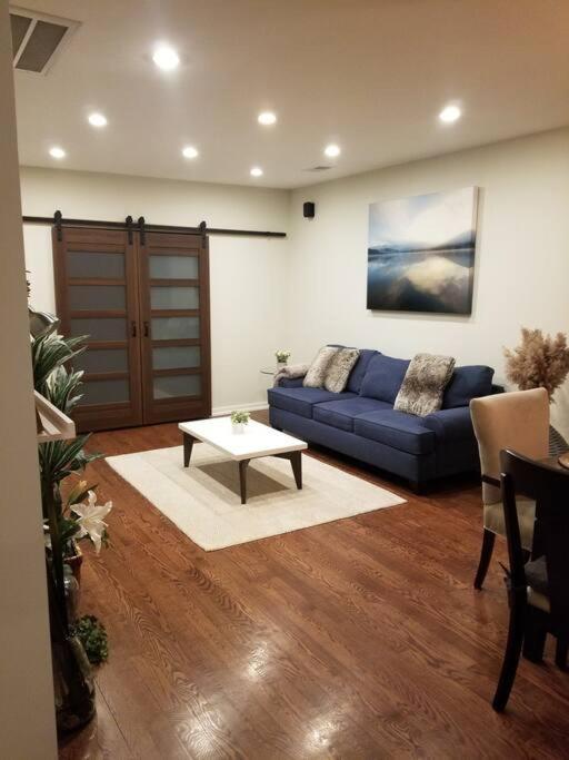 Nice And Cozy. Sleeps 5. Διαμέρισμα Σικάγο Εξωτερικό φωτογραφία