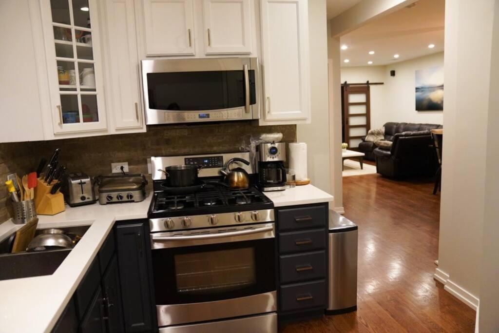 Nice And Cozy. Sleeps 5. Διαμέρισμα Σικάγο Εξωτερικό φωτογραφία