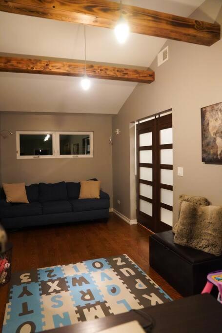 Nice And Cozy. Sleeps 5. Διαμέρισμα Σικάγο Εξωτερικό φωτογραφία