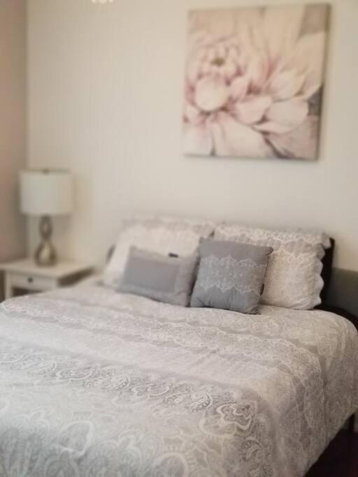 Nice And Cozy. Sleeps 5. Διαμέρισμα Σικάγο Εξωτερικό φωτογραφία